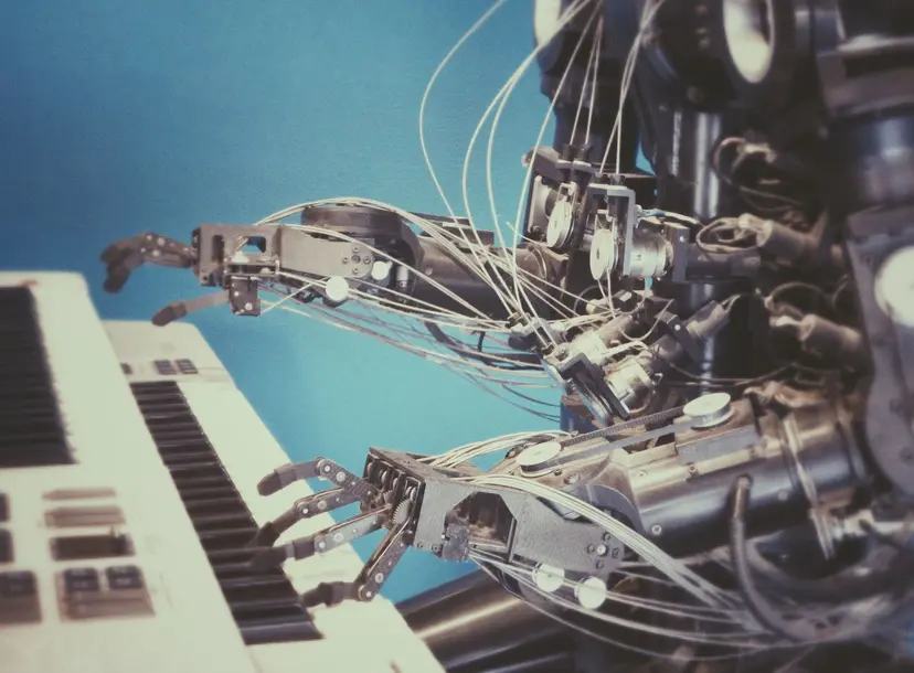 Robot playing a keyboard 