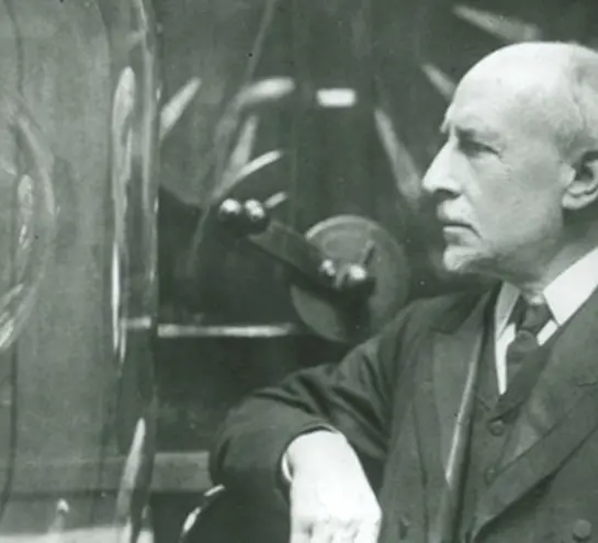 Photo of James Dewar 