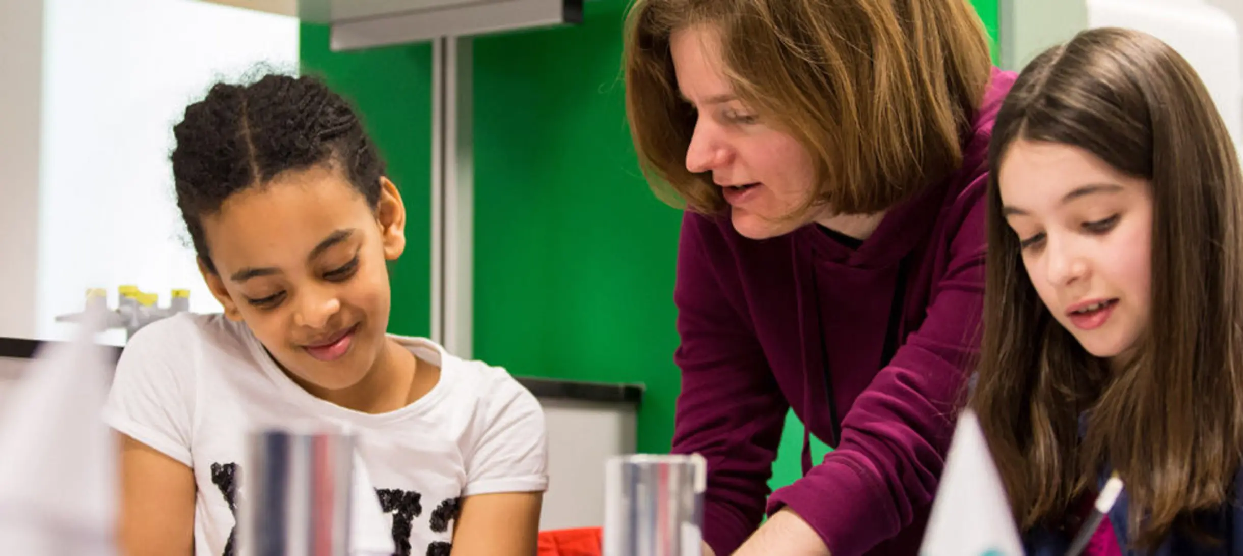 Amy helps Primary Masterclass students