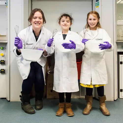 Schoolchildren in the YSC