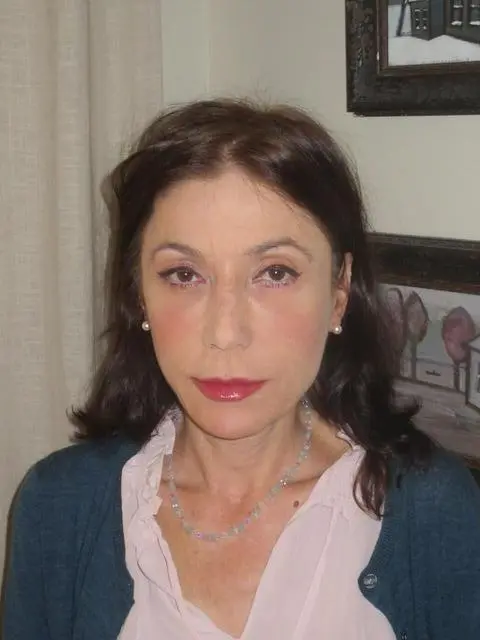 Laura Mersini-Houghton photo