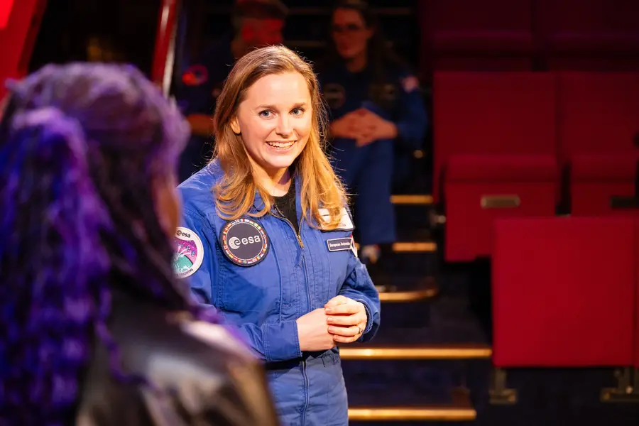 Image of Mageanne Christian at the Christmas Lectures from the Royal Institution