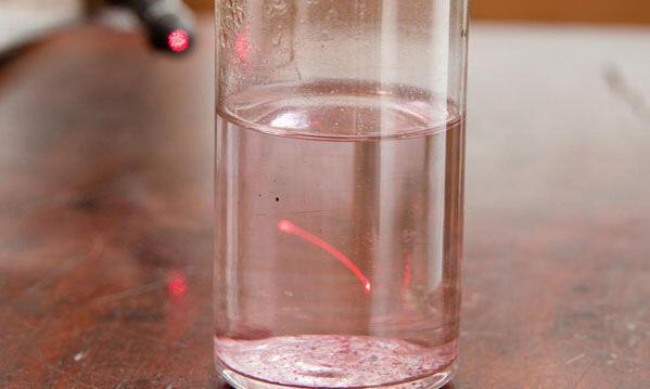 Faraday's gold colloids in a glass beaker