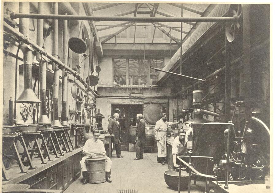 The pharmacy at 338 Oxford Street