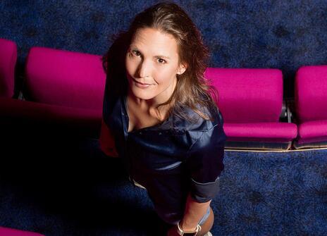 Helen Czerski in the Ri lecture theatre