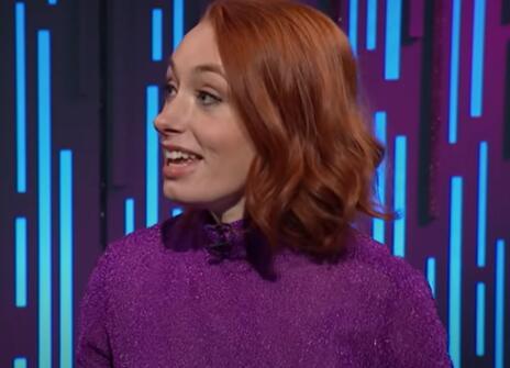 Hannah Fry presenting a lecture in the Royal Institution Theatre