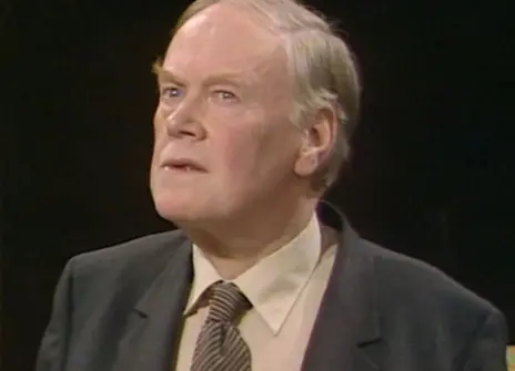 RV Jones speaking in the Ri Theatre 