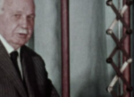 Still of Lawrence Bragg