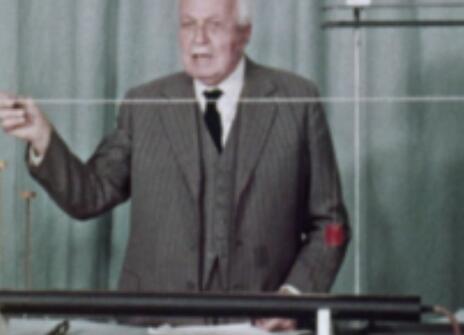 Still of Lawrence Bragg