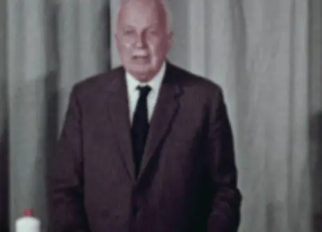 Still of Lawrence Bragg
