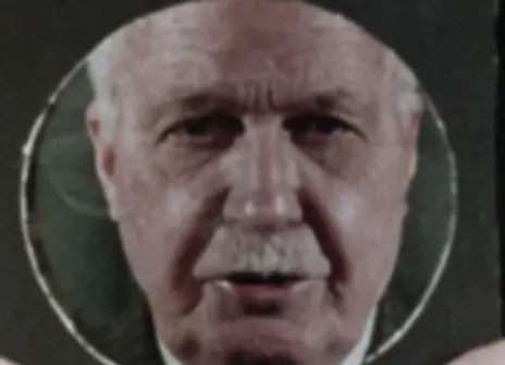 Still of Lawrence Bragg