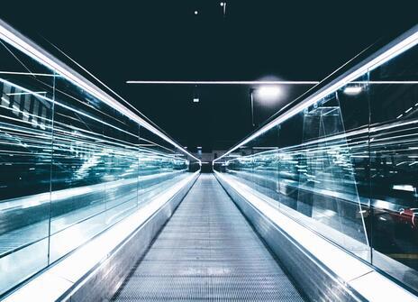 Moving walkway