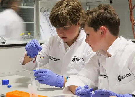 Young scientists in the Urenco Young Science Lab
