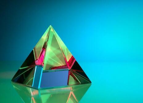 Multicoloured prism