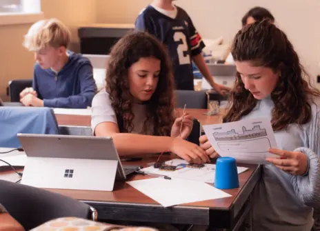 Participants at a workshop working together 