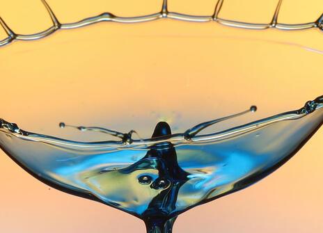 Even simple phenomena like drops of water are surprisingly complex 