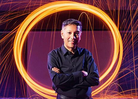 Saiful Islam is the 2016 CHRISTMAS LECTURES presenter