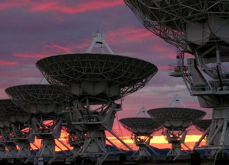 The Very Large Array (VLA) radio telescope.